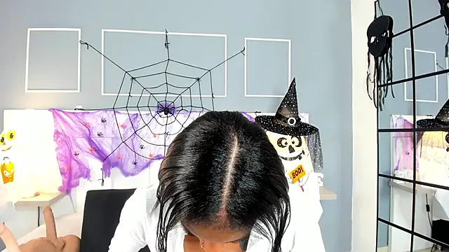 Snapshot of Blackrosse__ chatting on 10.29.25 Blackrosse online show from 10.29.25