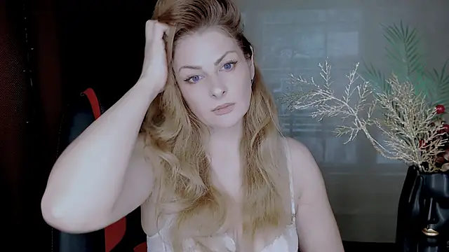 Eleonores online show from 12.22.25