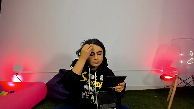 AbbyTaylorr online show from 09.19.25