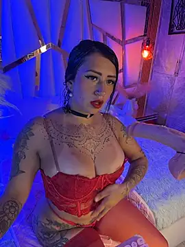 Snapshot of Tattooed_spittingdoll chatting on 04.07.26 Tattooed spittingdoll online show from 04.07.26