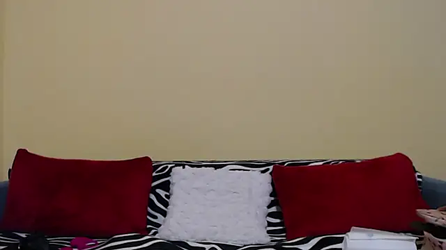 christine33 online show from 12.02.25