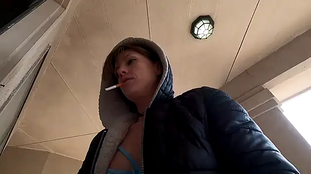 Snapshot of TheDaisyChaos chatting on 01.17.25 TheDaisyChaos online show from 01.17.25