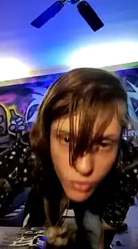 Snapshot of TheDaisyChaos chatting on 01.29.25 TheDaisyChaos online show from 01.29.25