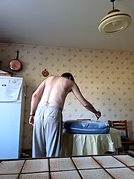 Snapshot of Perv10 chatting on 10.15.25 Perv10 online show from 10.15.25