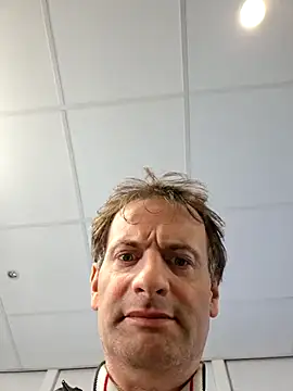 Snapshot of Perv10 chatting on 10.20.25 Perv10 online show from 10.20.25