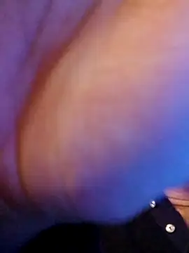 Snapshot of Perv10 chatting on 11.17.25 Perv10 online show from 11.17.25