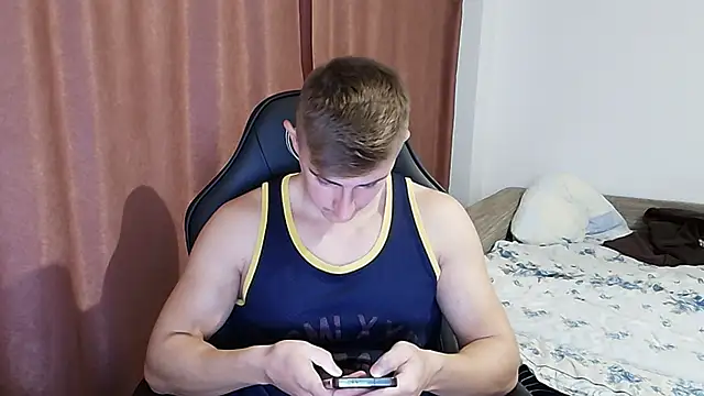 Snapshot of Todhorny9873 chatting on 12.13.24 Todhorny9873 online show from 12.13.24