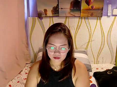 BURBERRY69 online show from 02.03.26