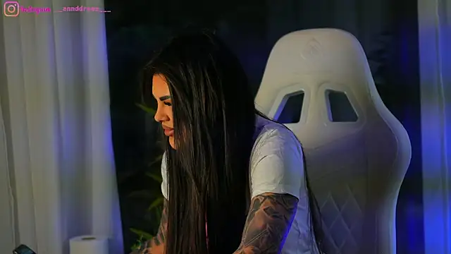 perfectt33n online show from 12.06.24