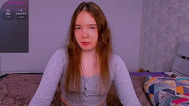 Snapshot of Janie_JJ_Curvie chatting on 05.18.26 Janie JJ Curvie online show from 05.18.26