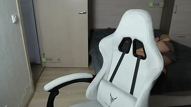 Sunny-Girl1 online show from 03.03.25