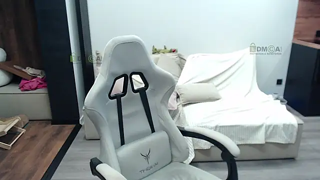 Sunny-Girl1 online show from 10.14.25