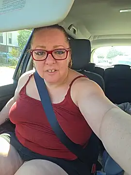 Snapshot of cplcokins34 chatting on 10.18.25 cplcokins34 online show from 10.18.25