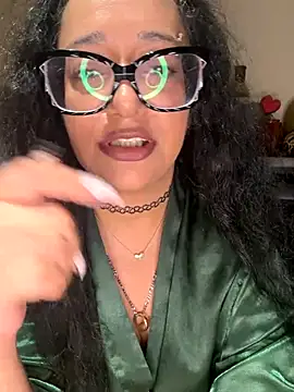 PichyPrettyPussy online show from 11.10.25