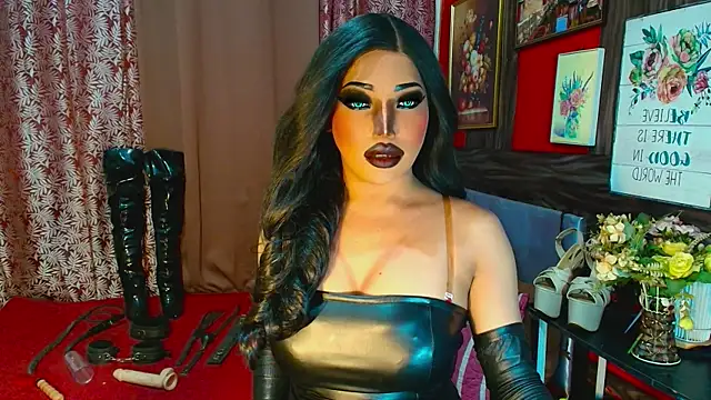 Snapshot of trixxielicious chatting on 06.26.26 trixxielicious online show from 06.26.26