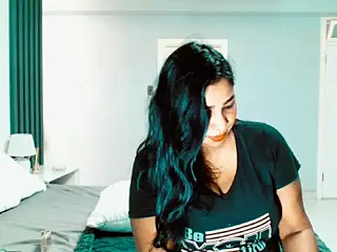 apishkagalmon online show from 11.09.25