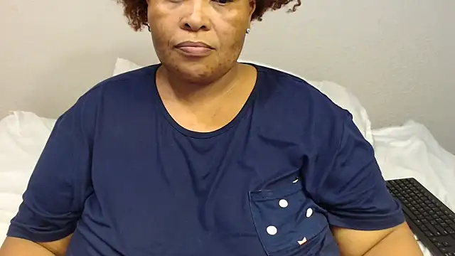 zandile online show from 11.16.25