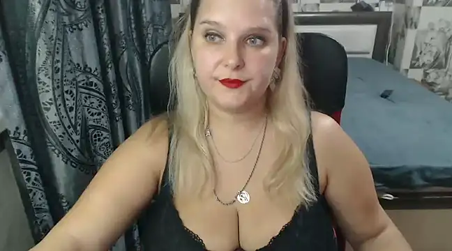 Boolochka online show from 12.18.24