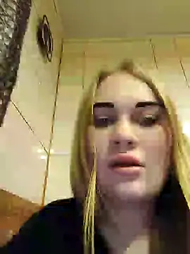 Snapshot of Amy_Kissy chatting on 01.22.25 Amy Kissy online show from 01.22.25