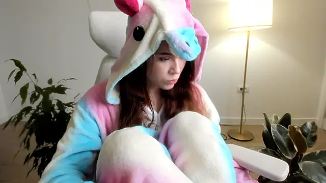 Snapshot of Pokemeboy chatting on 12.03.25 Pokemeboy online show from 12.03.25