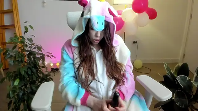 Snapshot of Pokemeboy chatting on 02.12.26 Pokemeboy online show from 02.12.26