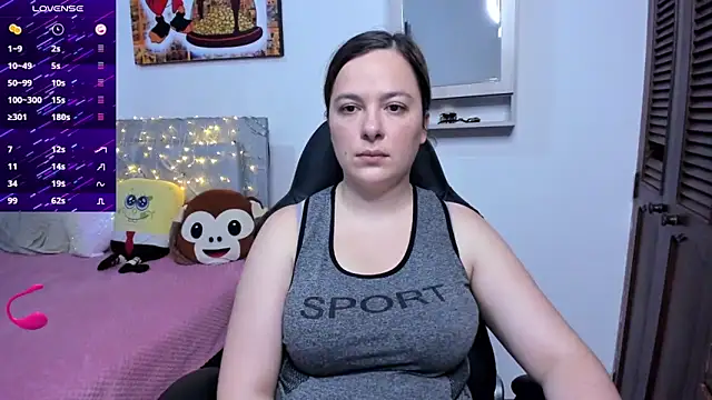 angelaagomez online show from 11.27.25