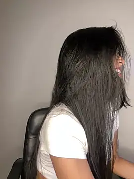 Sammy pink online show from 03.03.26