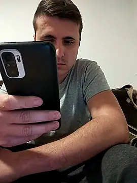 MrNoBoDy000 online show from 11.24.25