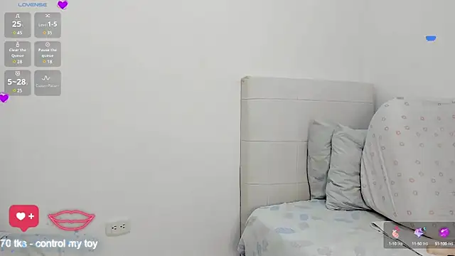 AlexxandraRivera online show from 02.07.25