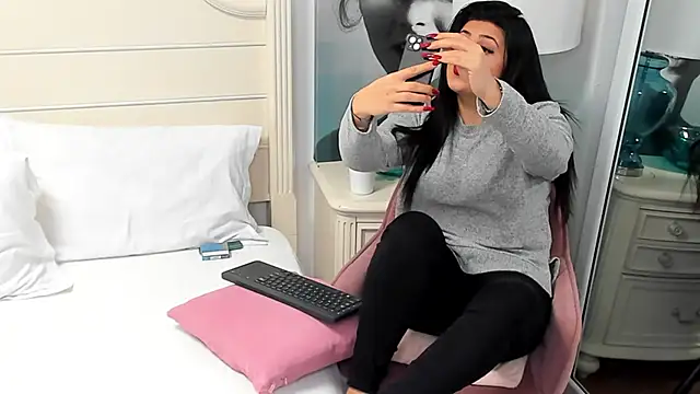 Heidix online show from 01.27.25