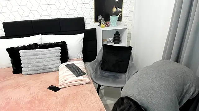 Heidix online show from 02.17.25