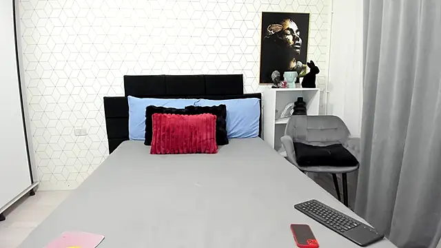 Heidix online show from 02.24.26