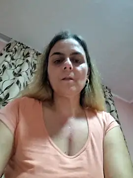 IsabelleCraft online show from 03.04.25