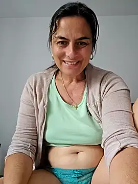 IsabelleCraft online show from 09.10.25