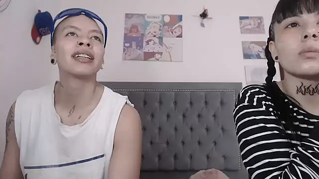 Snapshot of dulce_maria_x chatting on 03.09.25 dulce maria x online show from 03.09.25