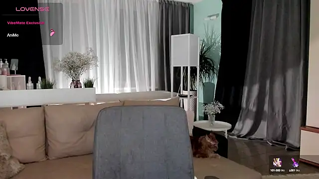 Snapshot of Libby_Nora chatting on 01.10.25 Libby Nora online show from 01.10.25