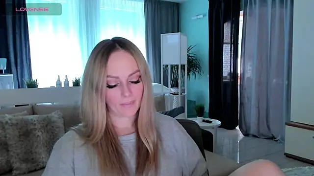 Snapshot of Libby_Nora chatting on 03.03.25 Libby Nora online show from 03.03.25