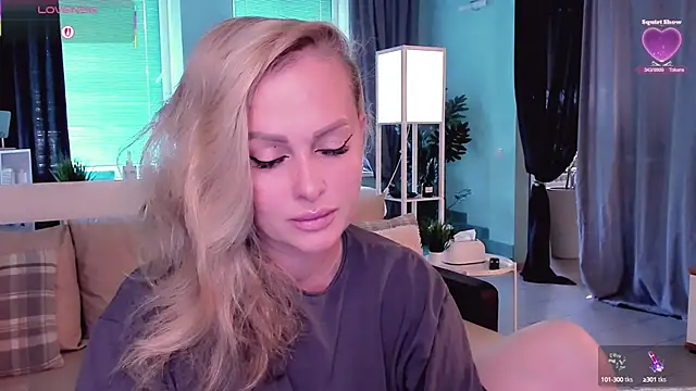 Snapshot of Libby_Nora chatting on 09.10.25 Libby Nora online show from 09.10.25