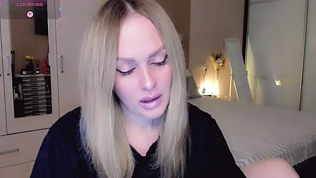 Snapshot of Libby_Nora chatting on 03.05.26 Libby Nora online show from 03.05.26