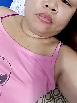 XXLorie 02 online show from 03.09.25