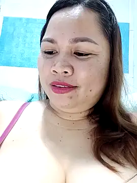 XXLorie 02 online show from 03.13.25