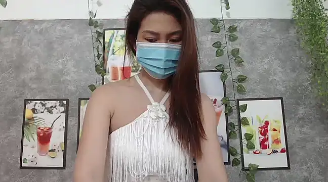 Snapshot of AsianPussie4u chatting on 01.06.25 AsianPussie4u online show from 01.06.25
