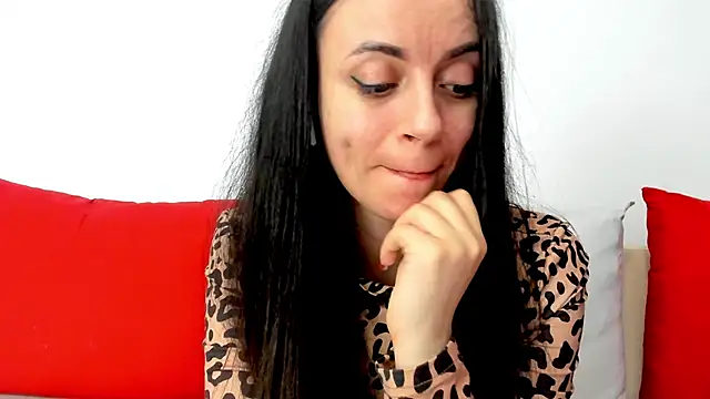 Snapshot of cute_angel95 chatting on 03.04.25 cute angel95 online show from 03.04.25