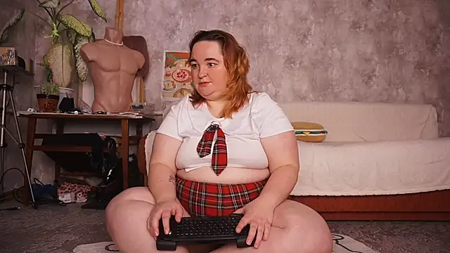 Evelively online show from 03.21.25