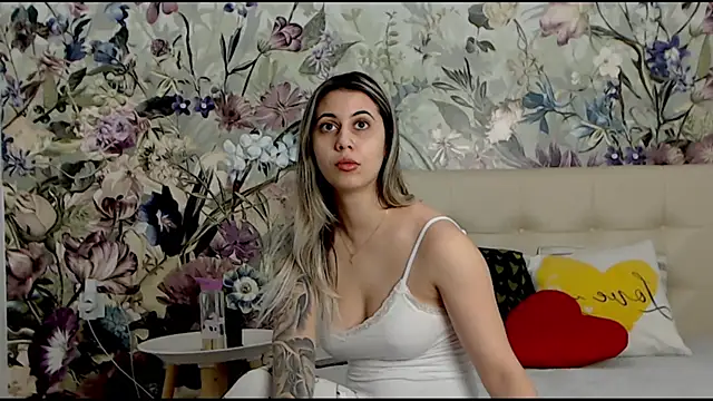 RoseDiamond06 online show from 02.12.25