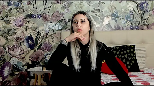 RoseDiamond06 online show from 02.19.25