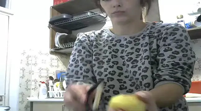 SexxyLety online show from 12.22.24