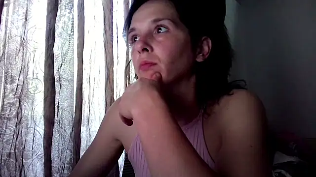 SexxyLety online show from 05.27.26