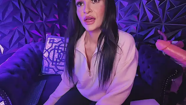 NatashaxoBangs online show from 04.27.26