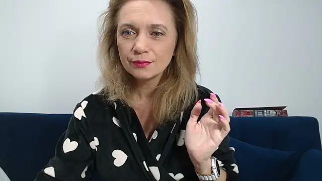 MysticCreature online show from 01.15.26